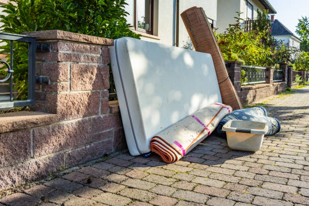 Best Retail Junk Removal  in Hibbing, MN